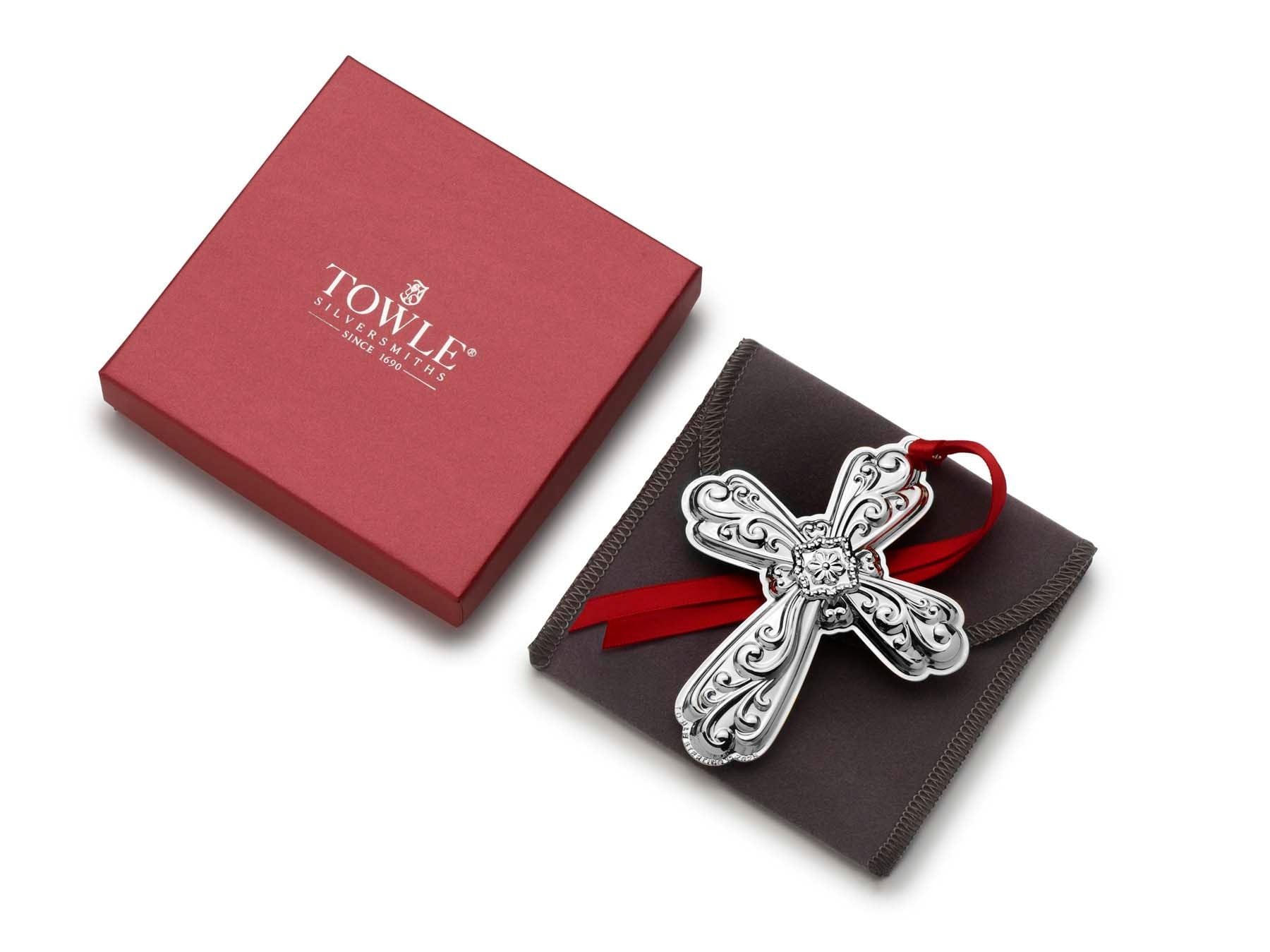 2025 Old Master Sterling Cross Ornament 33rd Edition - Image 5