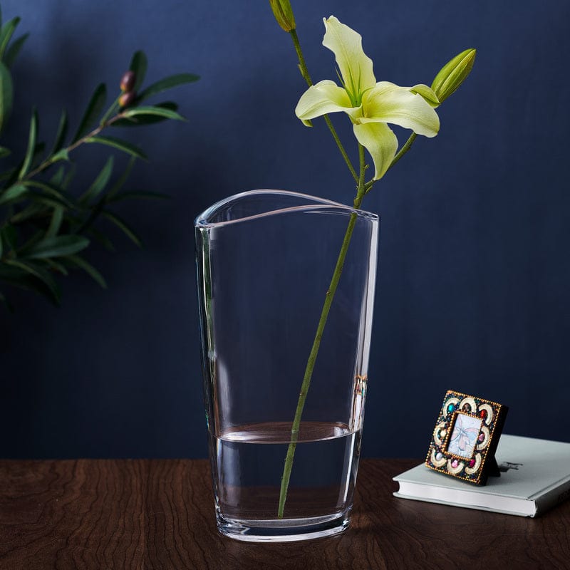 Alister 11.75 Inch  Crystal Vase - Image 2