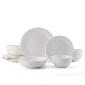 Loria 16 Piece Dinnerware Set with Pasta Bowl. Service for 4