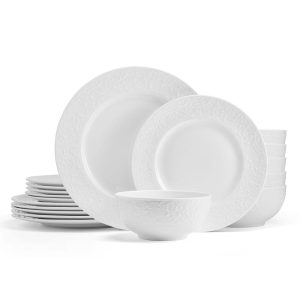 Parchment White 18 Piece Dinnerware Set. Service for 6